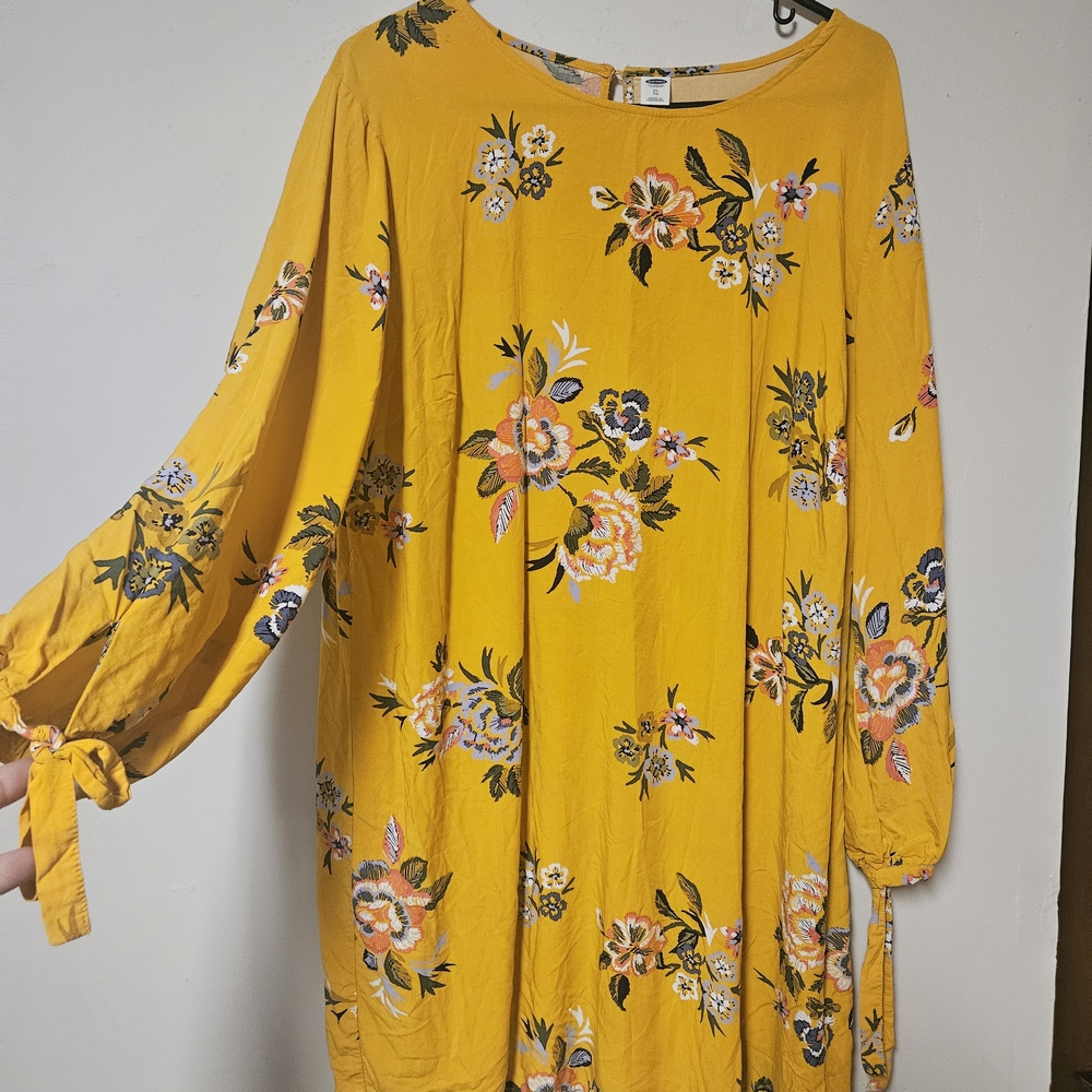 Old Navy Yellow Floral Dress